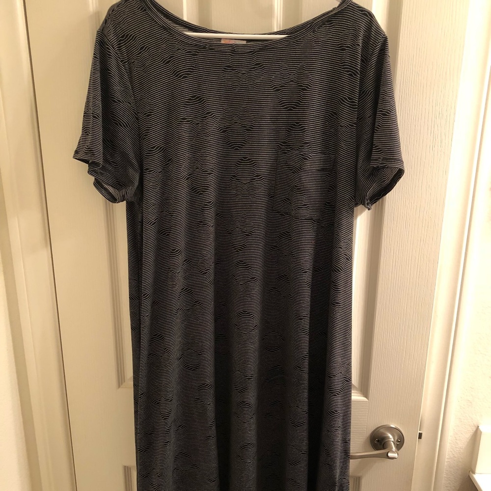 LuLaRoe Collection for Disney Minnie Carly 2xl